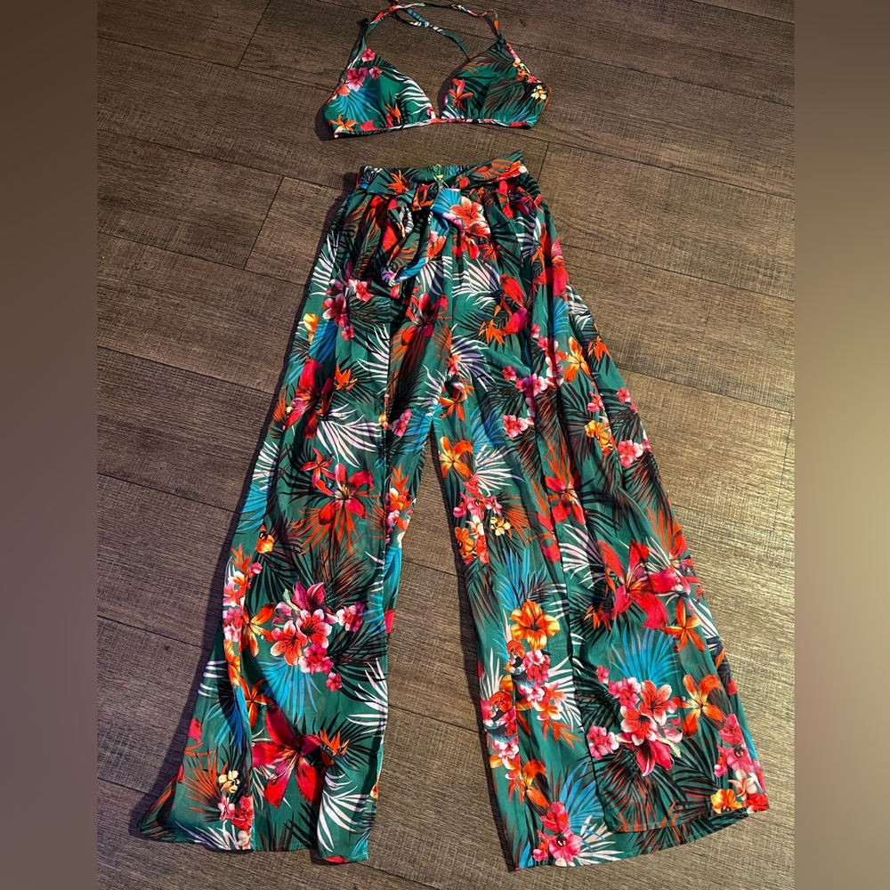 Gorgeous Floral Print 2-Piece Set